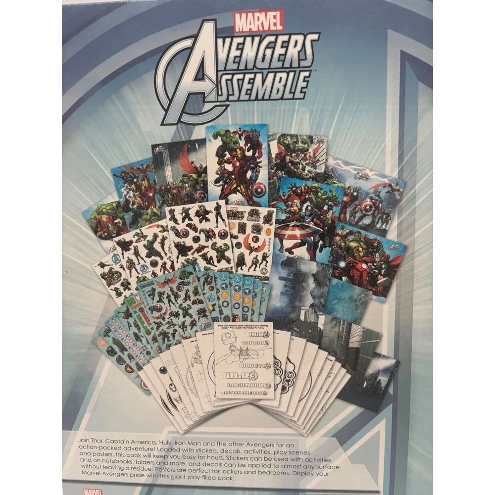 Marvel Avengers Assemble‎ Activity Book 1030+ Stickers Decals Play Scenes